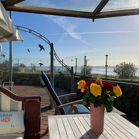 Ferienhaus Huus Lüttenblick Whg Seepferdchen *